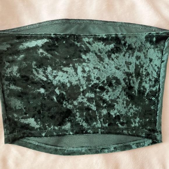 Green plush tube top💚🎄 - Picture 3 of 4